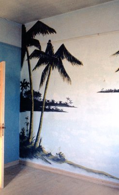 item thumbnail for Elizabeth Bay: Beautiful wall paintings of palm trees