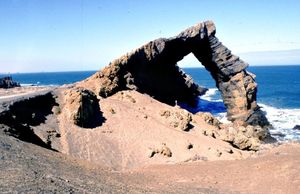 Bogenfels in the Sperrgebiet