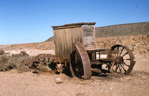 An old desolated wagon standing at Elizabeth Bay