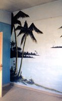 Elizabeth Bay: Beautiful wall paintings of palm trees