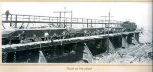 Menck and Hambrock electric shovels loading rail carriages