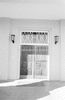 NAN_NEG_SCHOEDDER_img_041007_thumb.gif