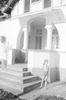NAN_NEG_SCHOEDDER_img_040402_thumb.gif