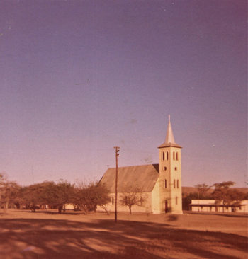 Historical Buildings in Namibia by Edda Schoedder: Documentation 